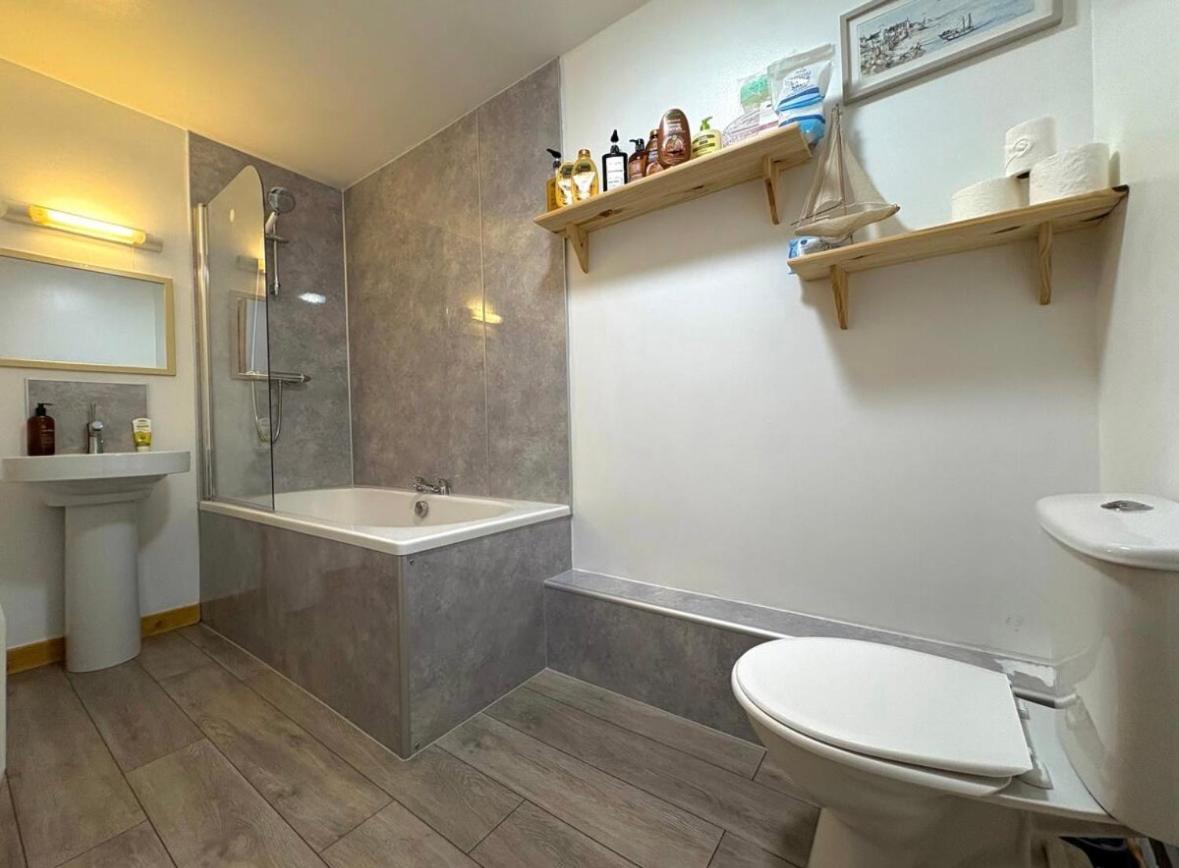 Cosy City Centre Apartment Inverness Bagian luar foto